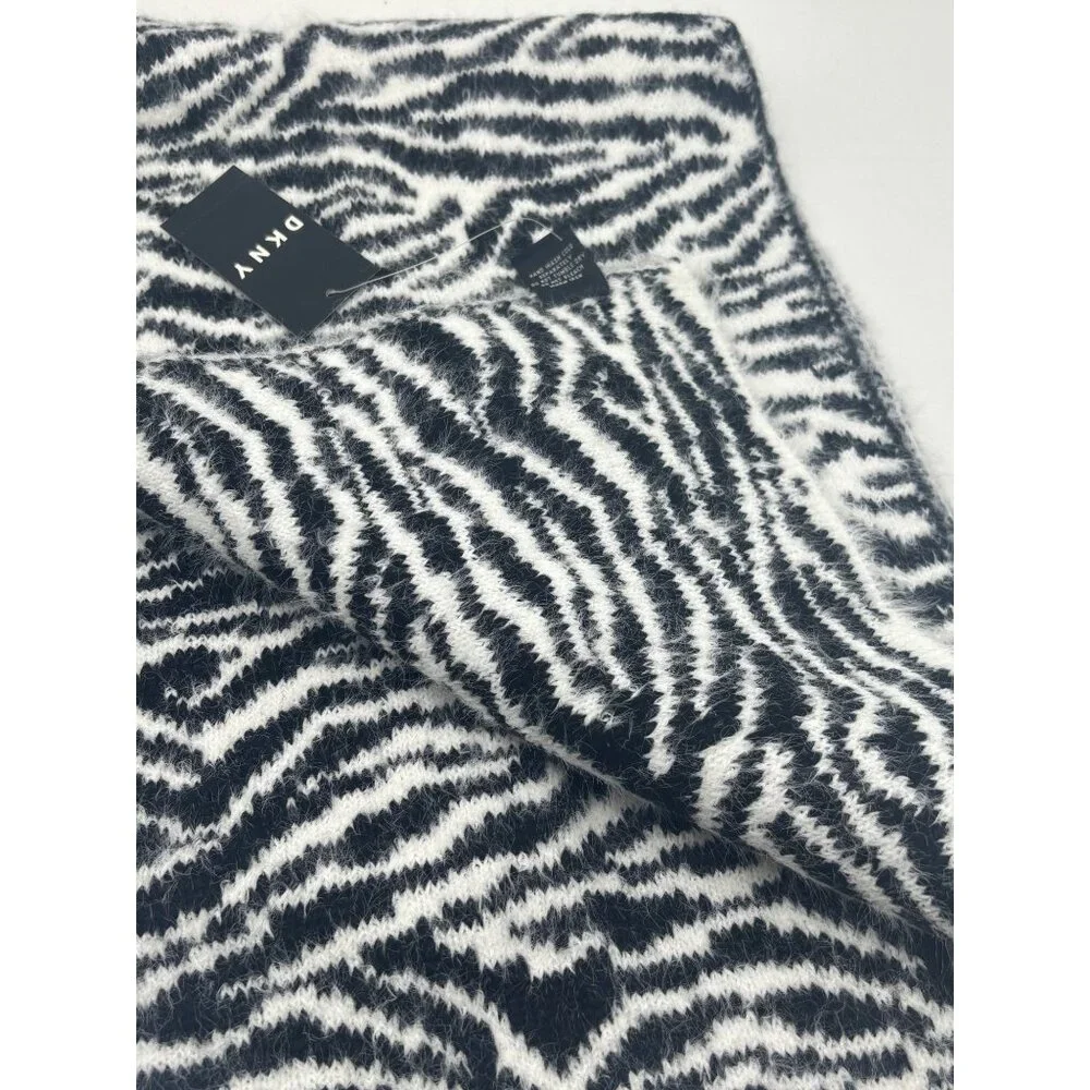 Dkny fuzzy animal